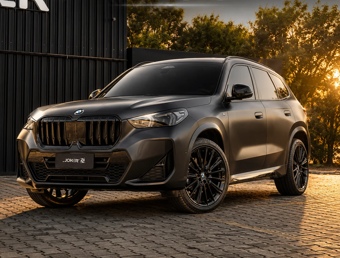 BMW X1 · Envelopamento